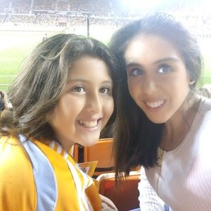 Meet your Posher, Yuliana
